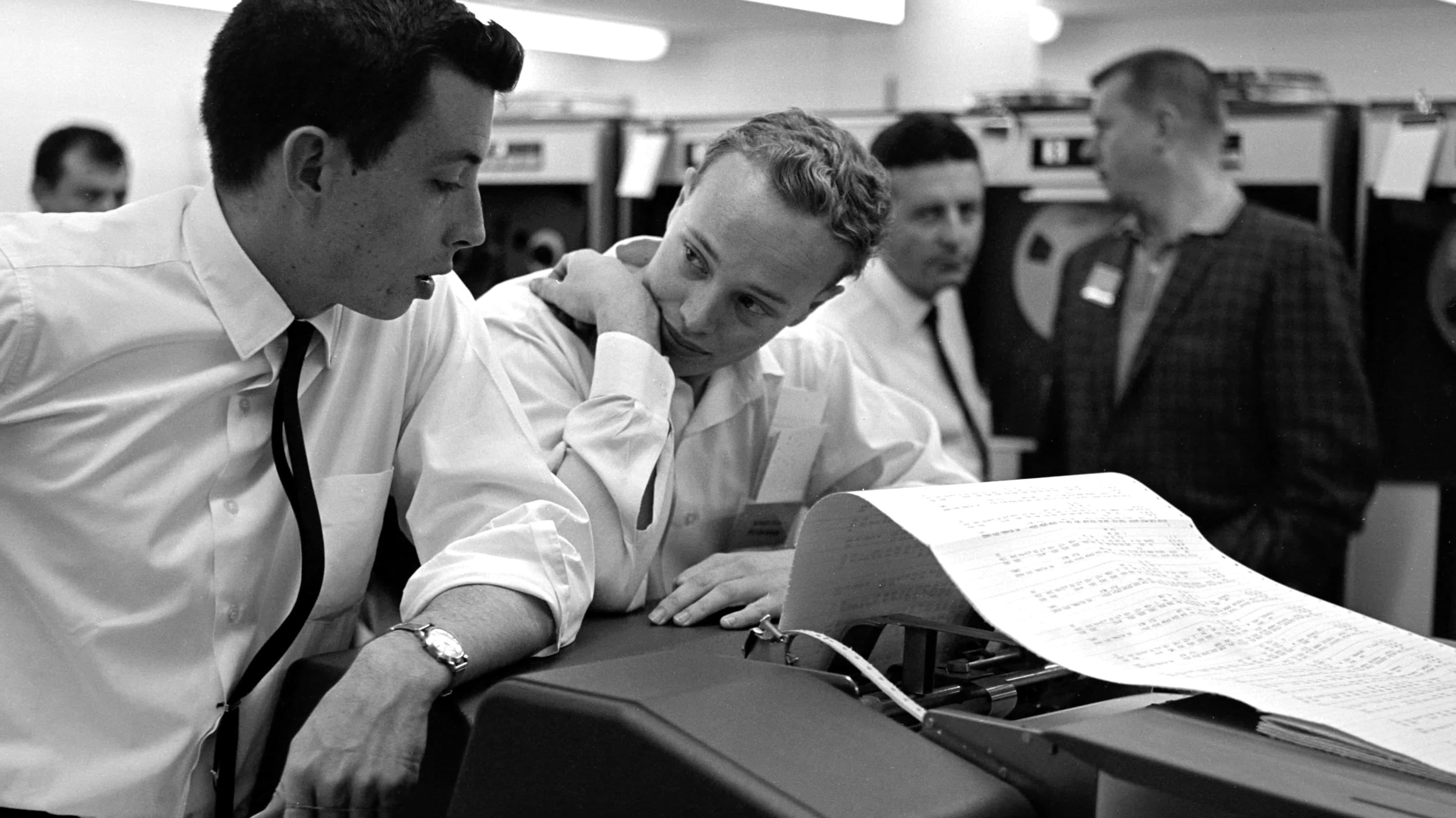 NASA's Mariner Missions: programmers at work