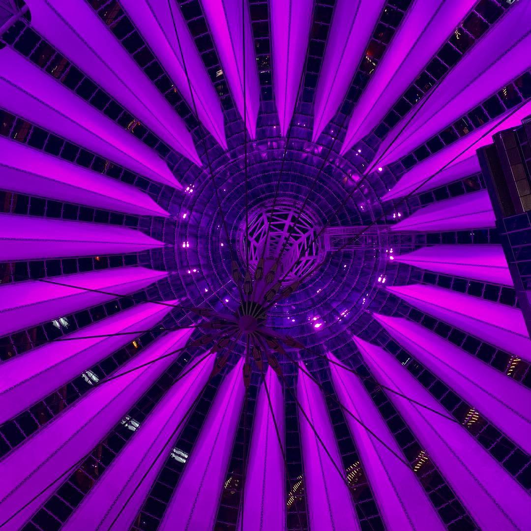 Shot taken at Das Center am Potsdamer Platz, Berlin, Germany