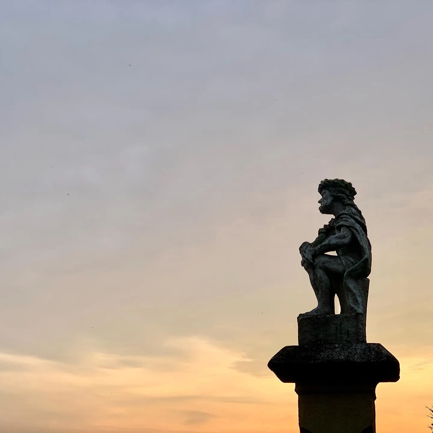Night falls over Oberdurnbach